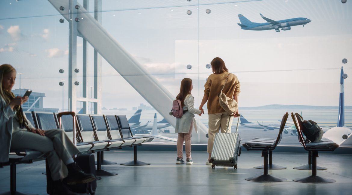 Travelling Internationally With Minors To or From SA Travelling Internationally With Minors To or From SA